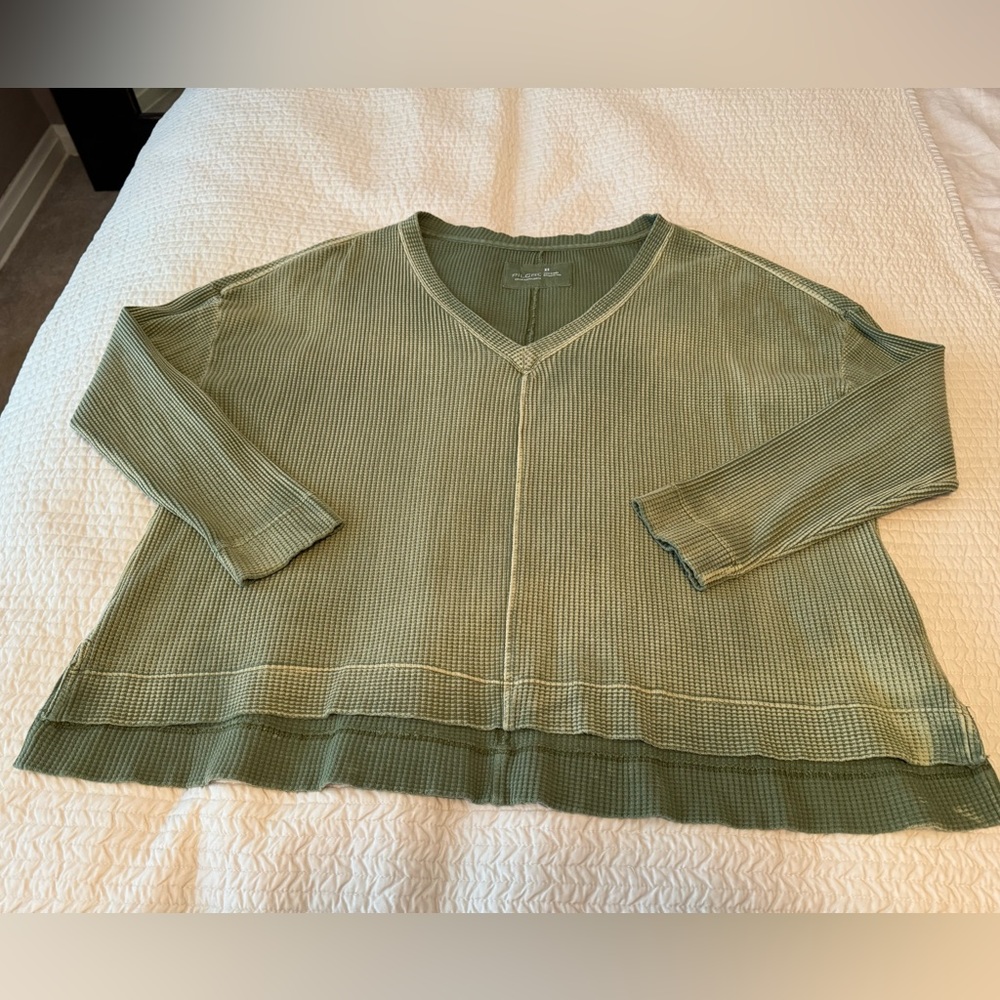 Pilcro Long-Sleeve V-Neck Top, Anthropologie - XS - Green - Worn Once